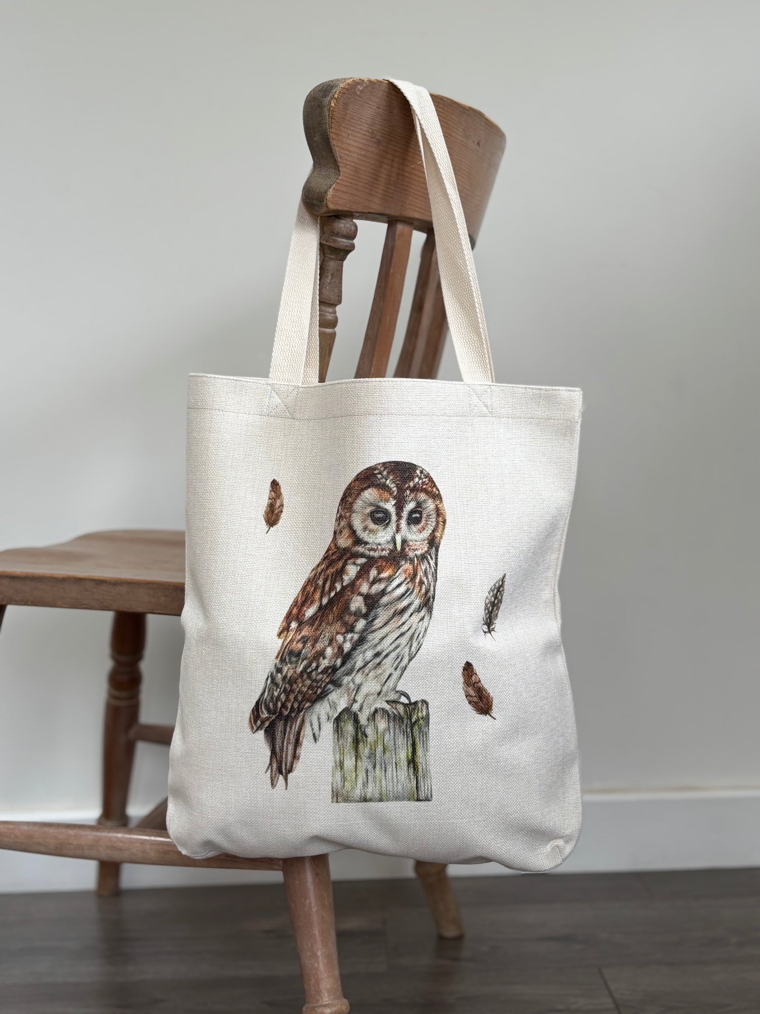 Eco-friendly linen tote bag featuring detailed tawny owl artwork, ideal reusable shopping bag for women and bird lovers.